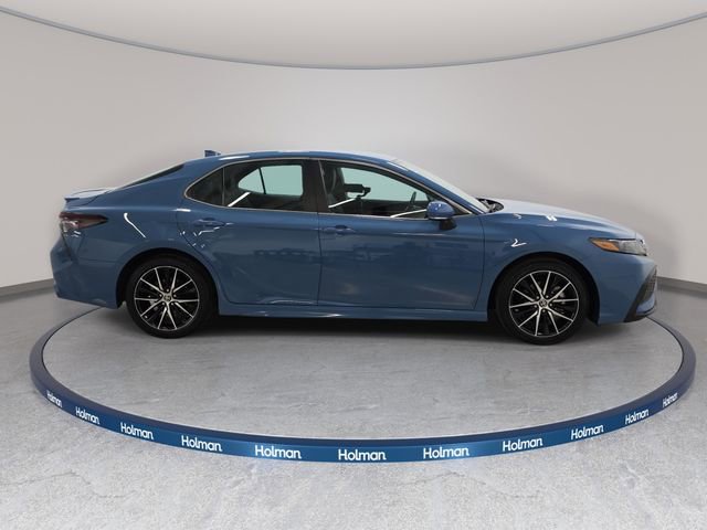 Certified 2024 Toyota Camry SE w/ Cold Weather Package FWD image 4