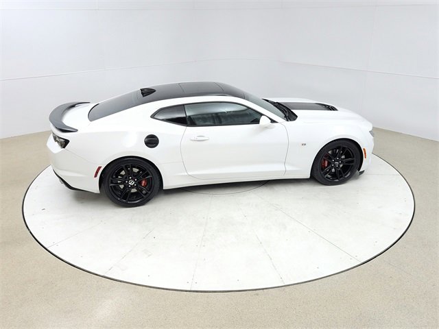 Used 2019 Chevrolet Camaro SS image 19