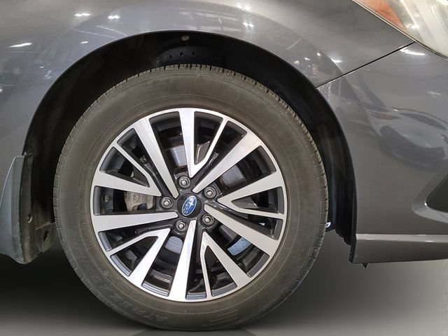 Used 2018 Subaru Legacy 2.5i Premium AWD/4WD image 28