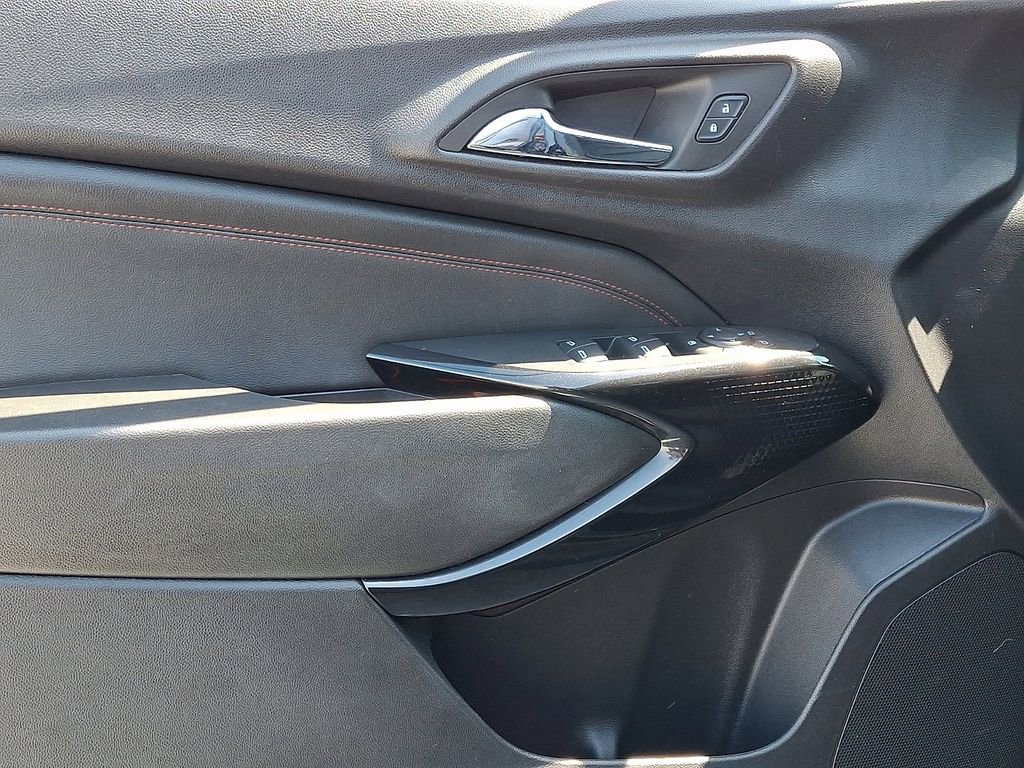 Used 2024 Chevrolet Trax RS image 14