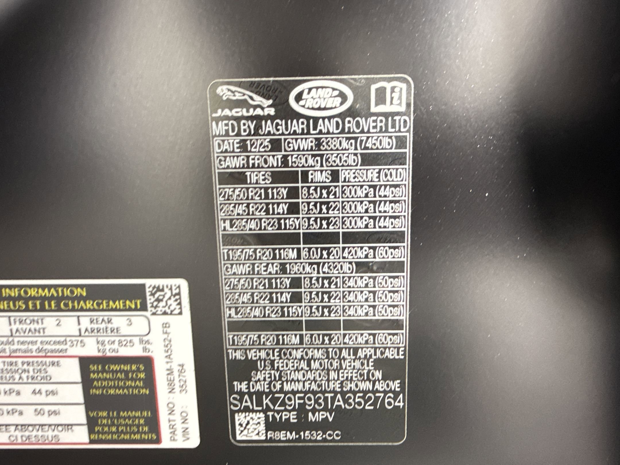 New 2026 Land Rover Range Rover SV image 17