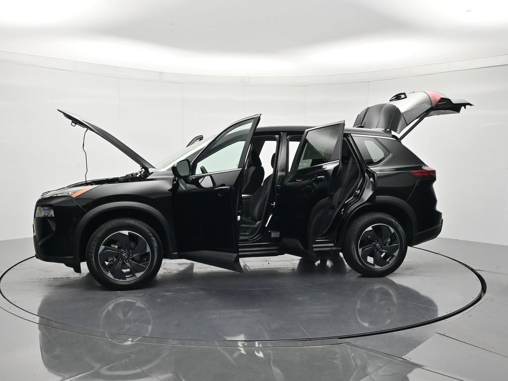 Used 2024 Nissan Rogue SV AWD/4WD image 46