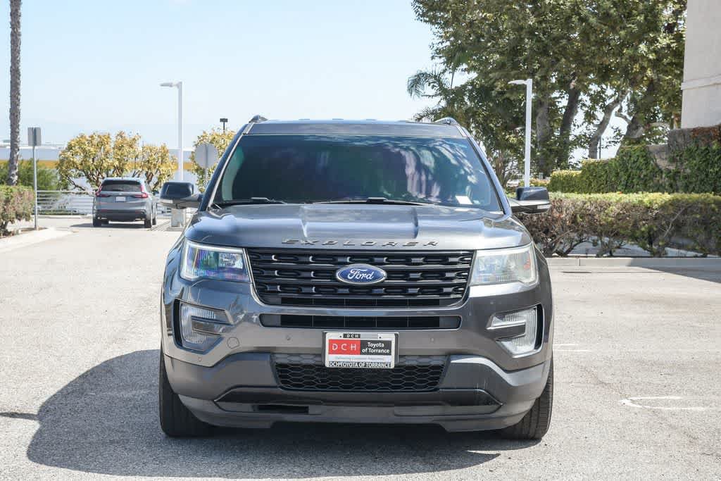 Used 2017 Ford Explorer Sport AWD/4WD image 2