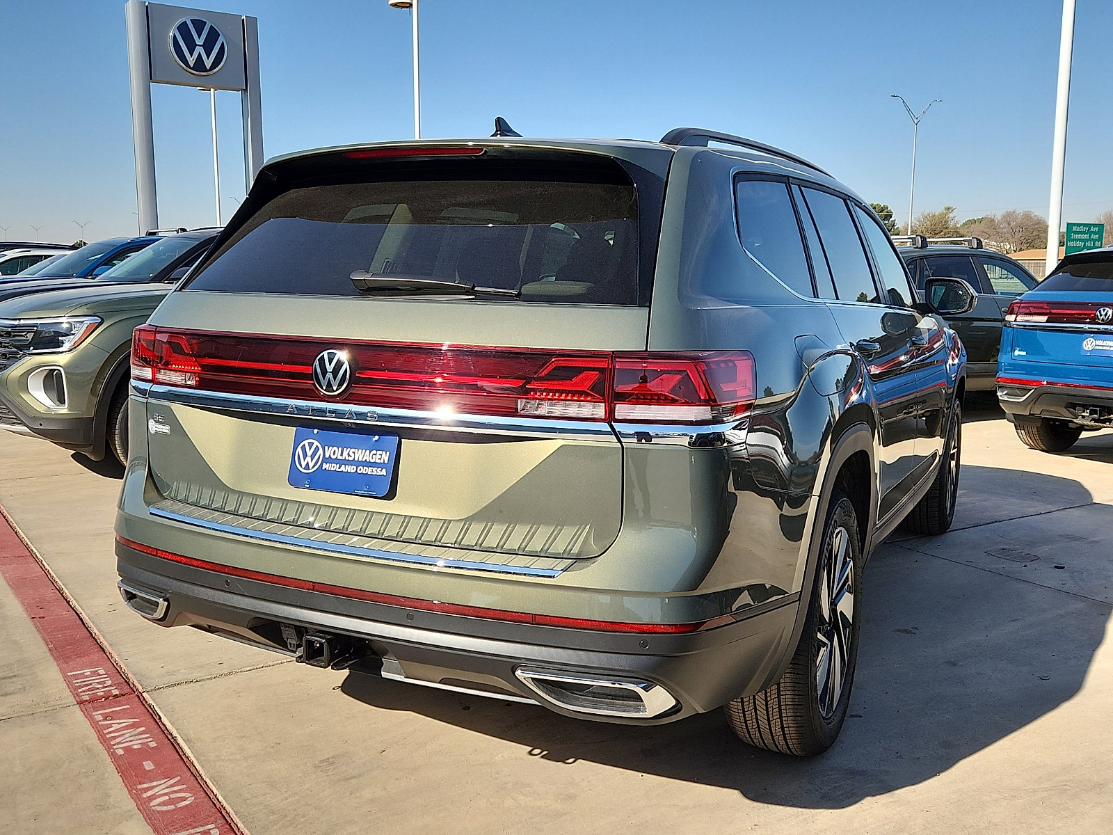 New 2026 Volkswagen Atlas SE image 7