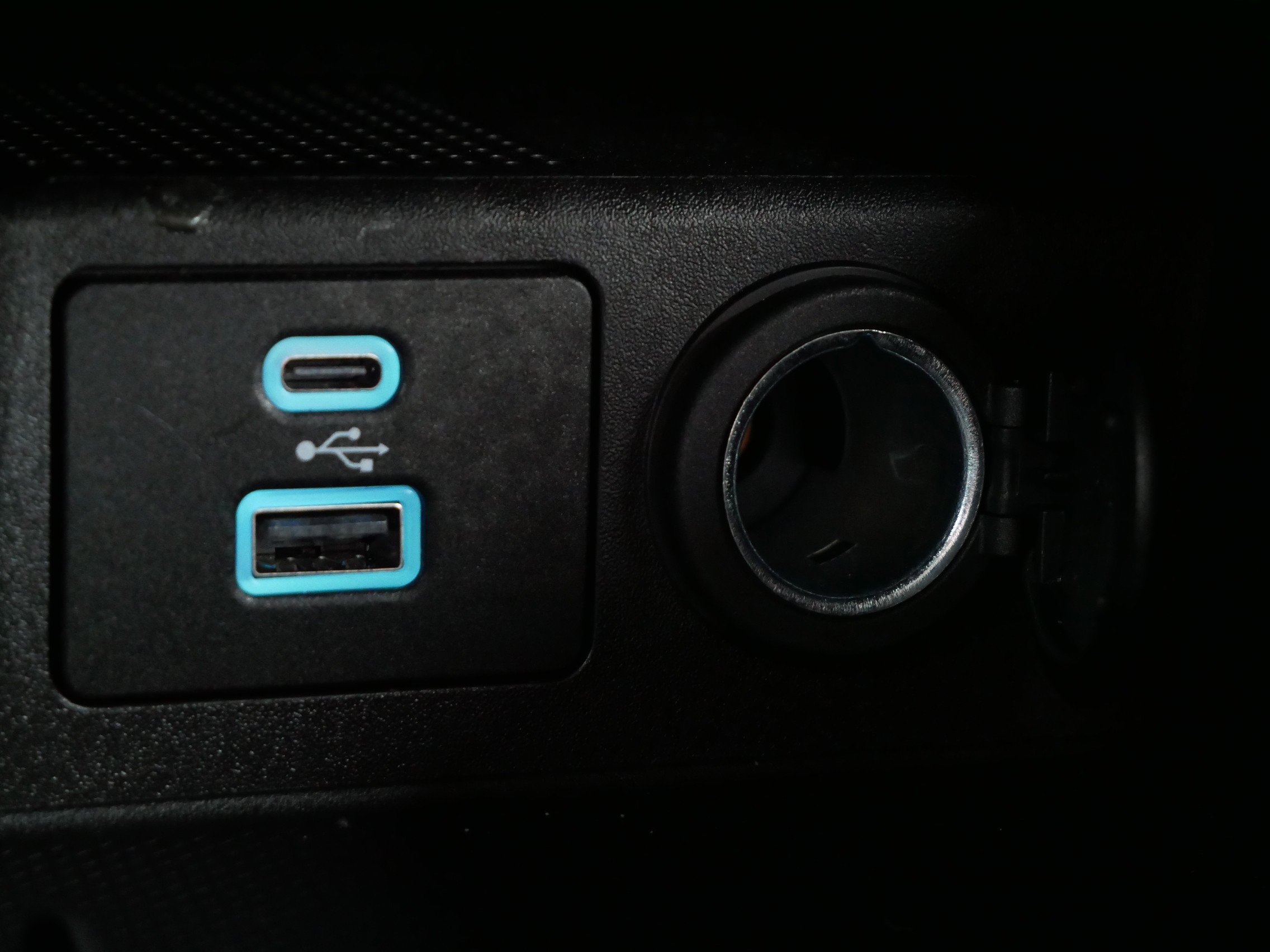 Used 2023 Ford Escape Active image 22