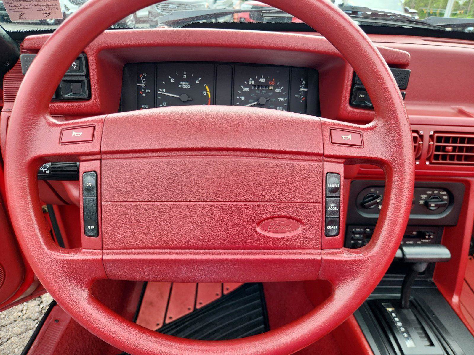 Used 1992 Ford Mustang LX RWD image 18