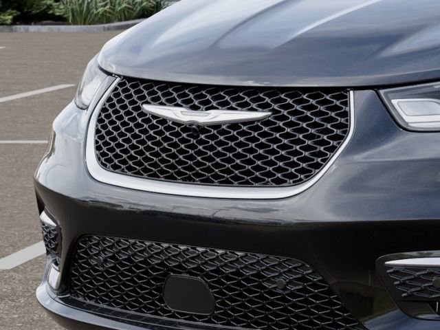 New 2026 Chrysler Pacifica Pinnacle image 11