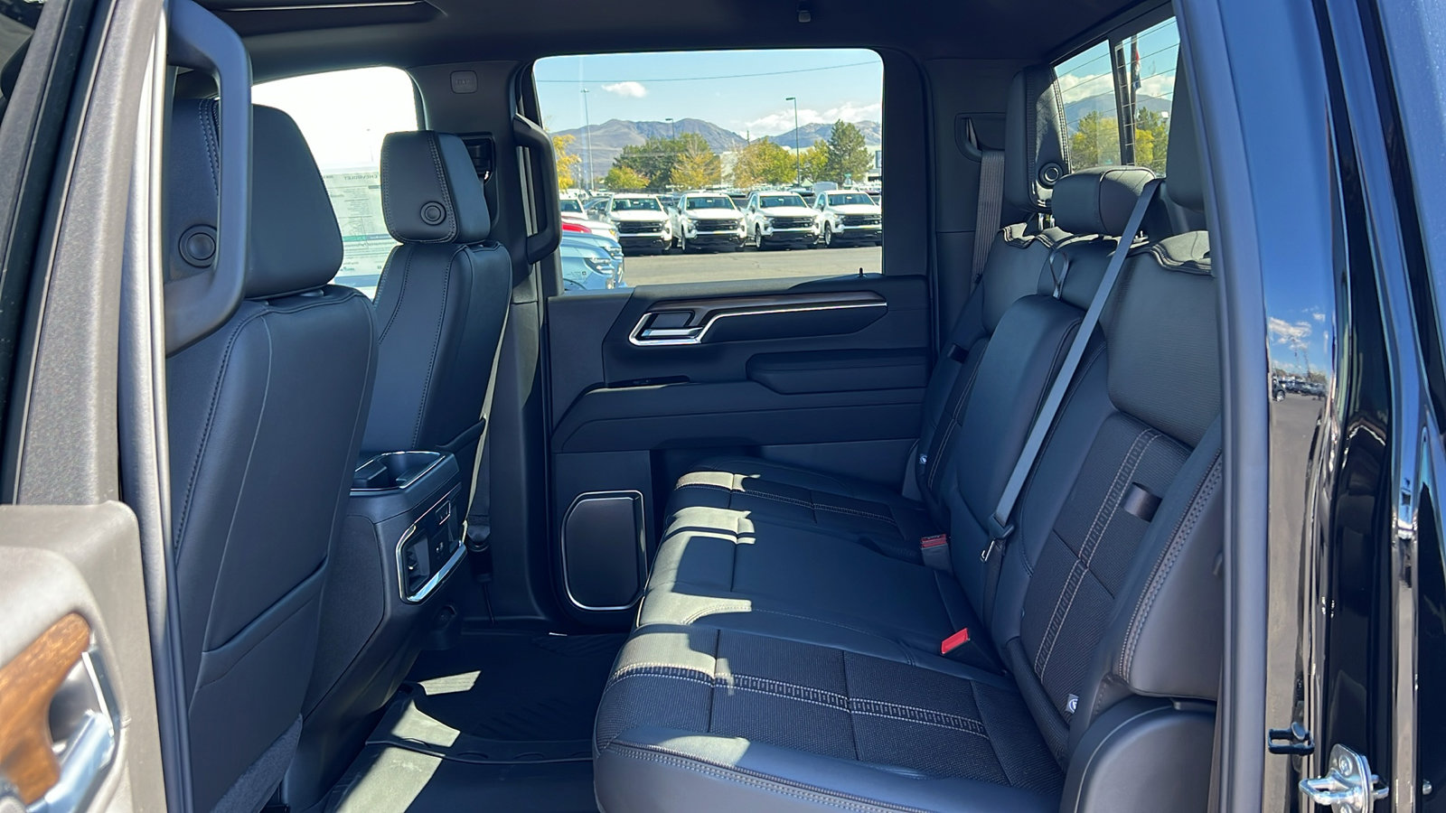 New 2026 Chevrolet Silverado 2500 High Country w/ High Country Premium Package image 15