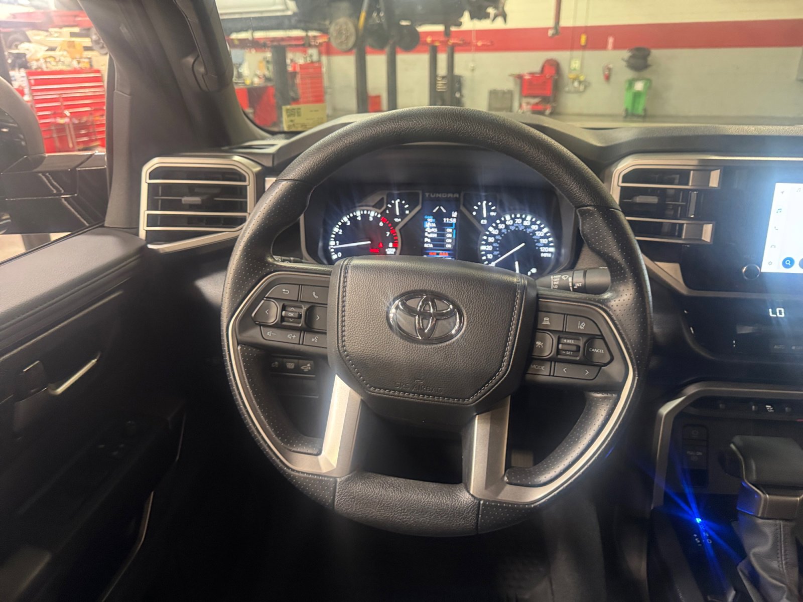Certified 2026 Toyota Tundra SR5 w/ SR5 Convenience Package AWD/4WD image 9