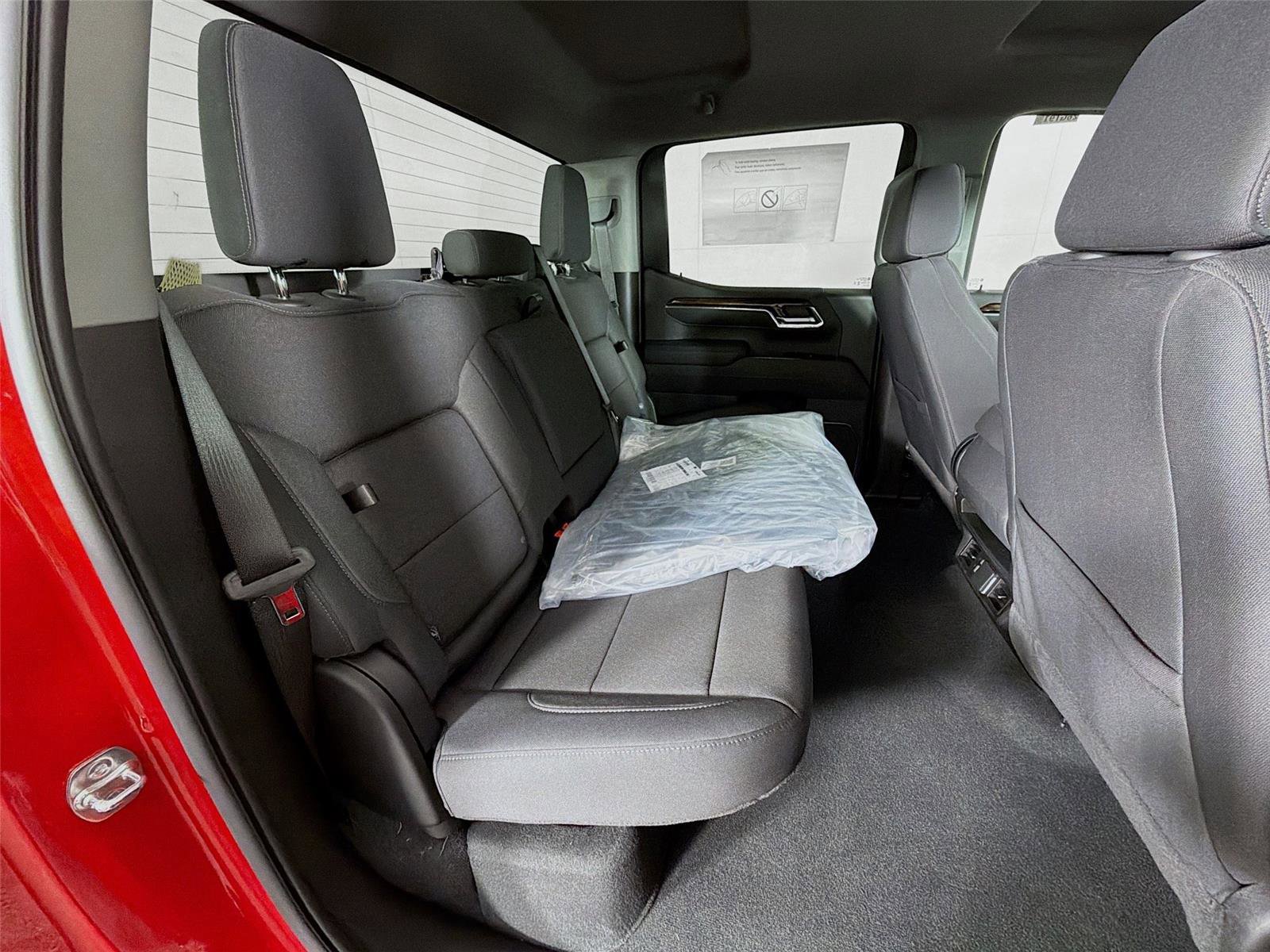 New 2026 GMC Sierra 1500 Elevation image 25