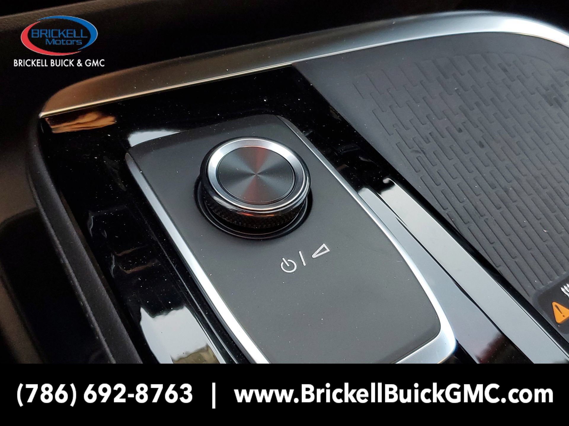 New 2025 Buick Enclave Sport Touring w/ Power Package FWD image 31