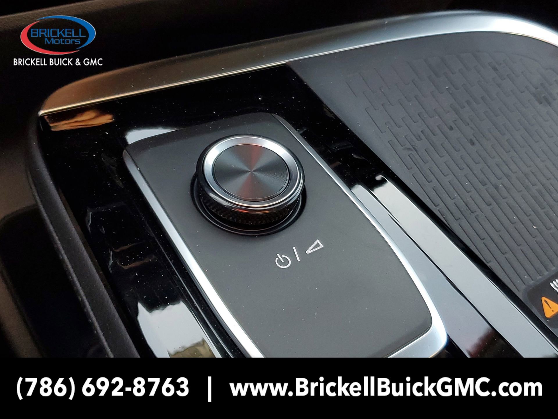 New 2025 Buick Enclave Sport Touring w/ Power Package FWD image 31