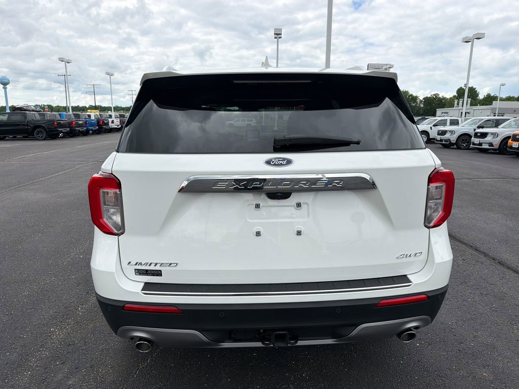 Used 2023 Ford Explorer Limited w/ Limited Technology Package AWD/4WD image 4