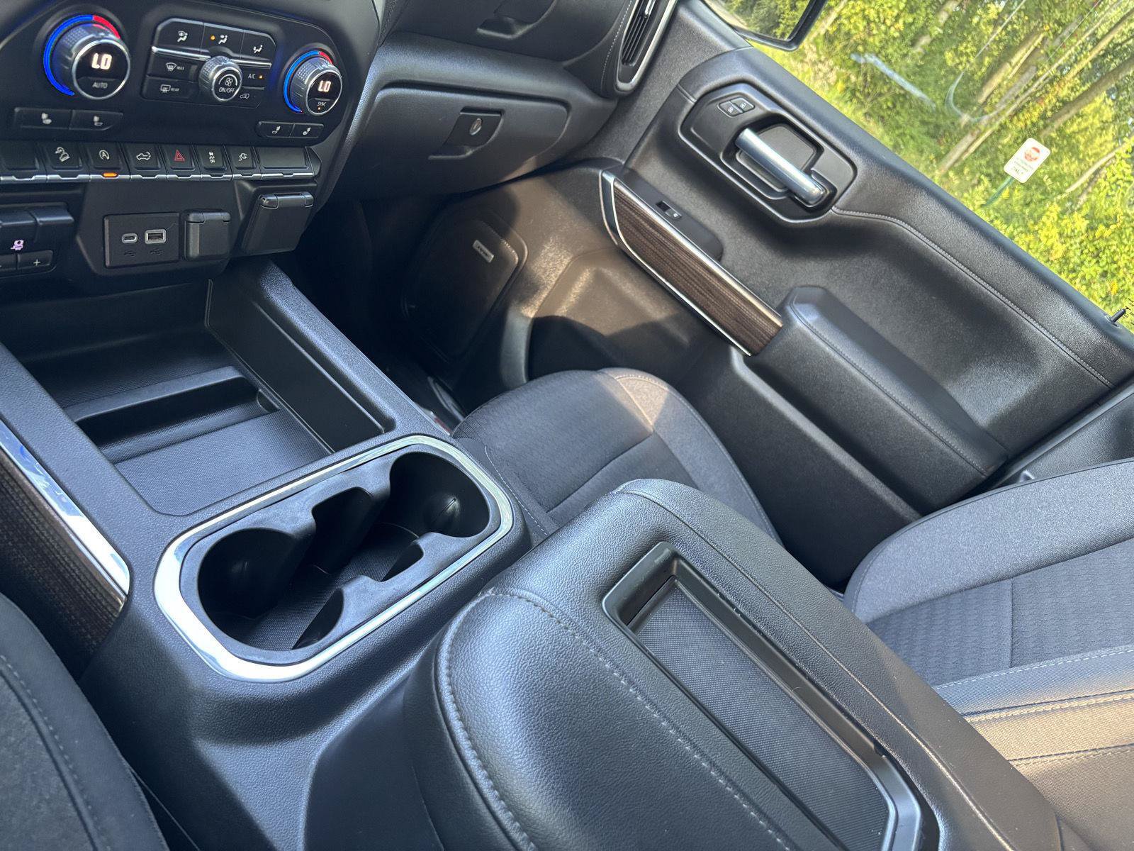 Used 2020 Chevrolet Silverado 1500 LT Trail Boss AWD/4WD image 28