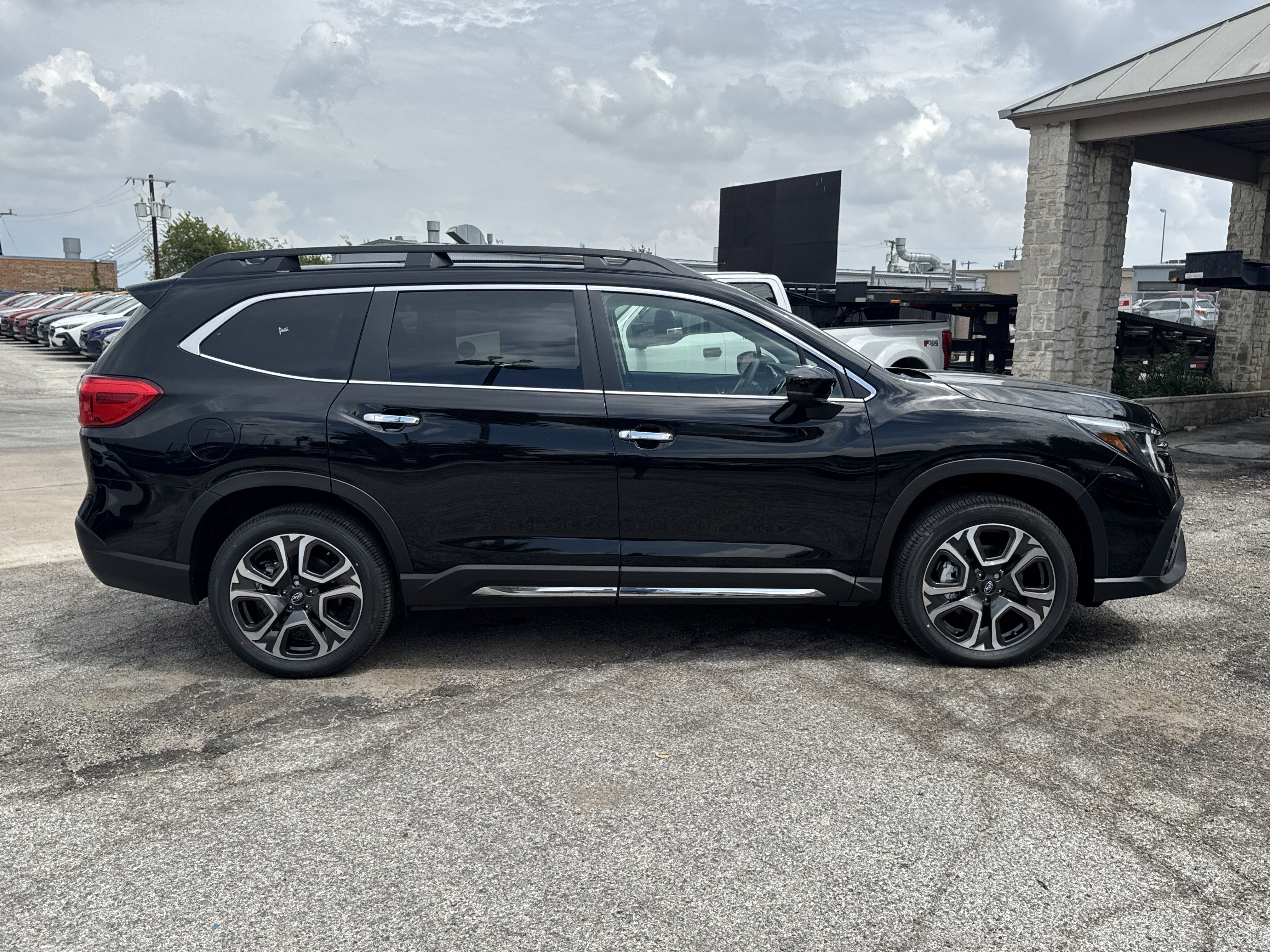 New 2025 Subaru Ascent Touring image 2