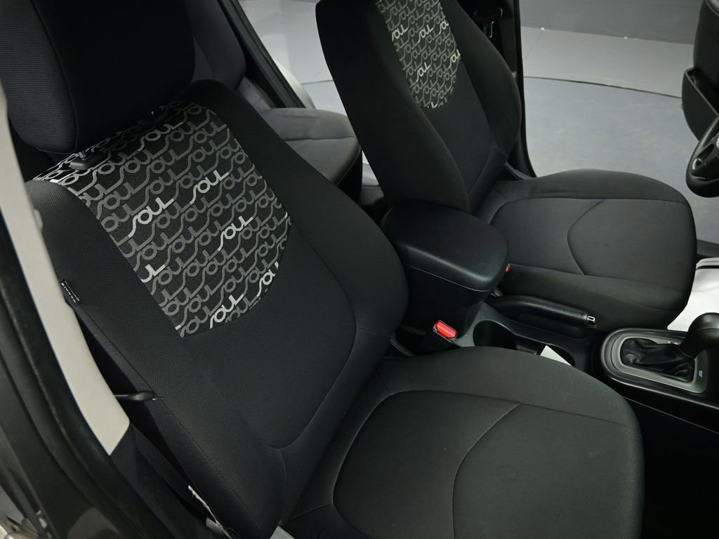 Used 2011 Kia Soul + image 55