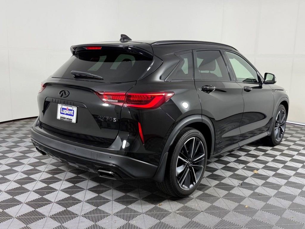 Used 2023 INFINITI QX50 Sport image 3