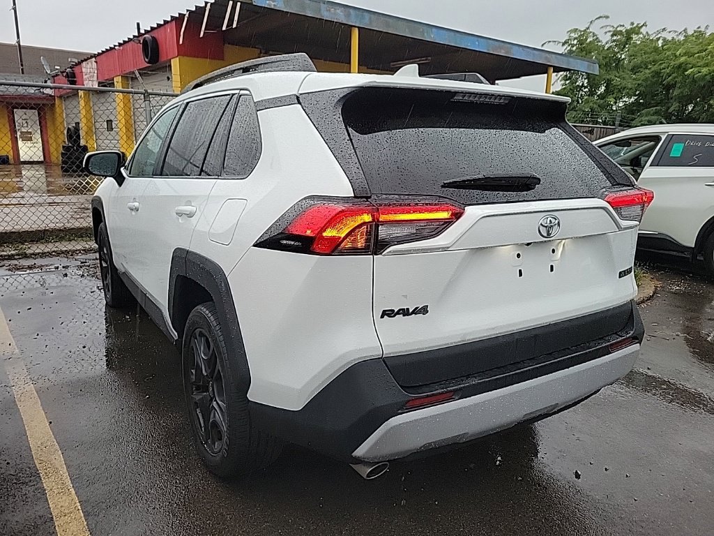 Used 2023 Toyota RAV4 Adventure AWD/4WD image 4