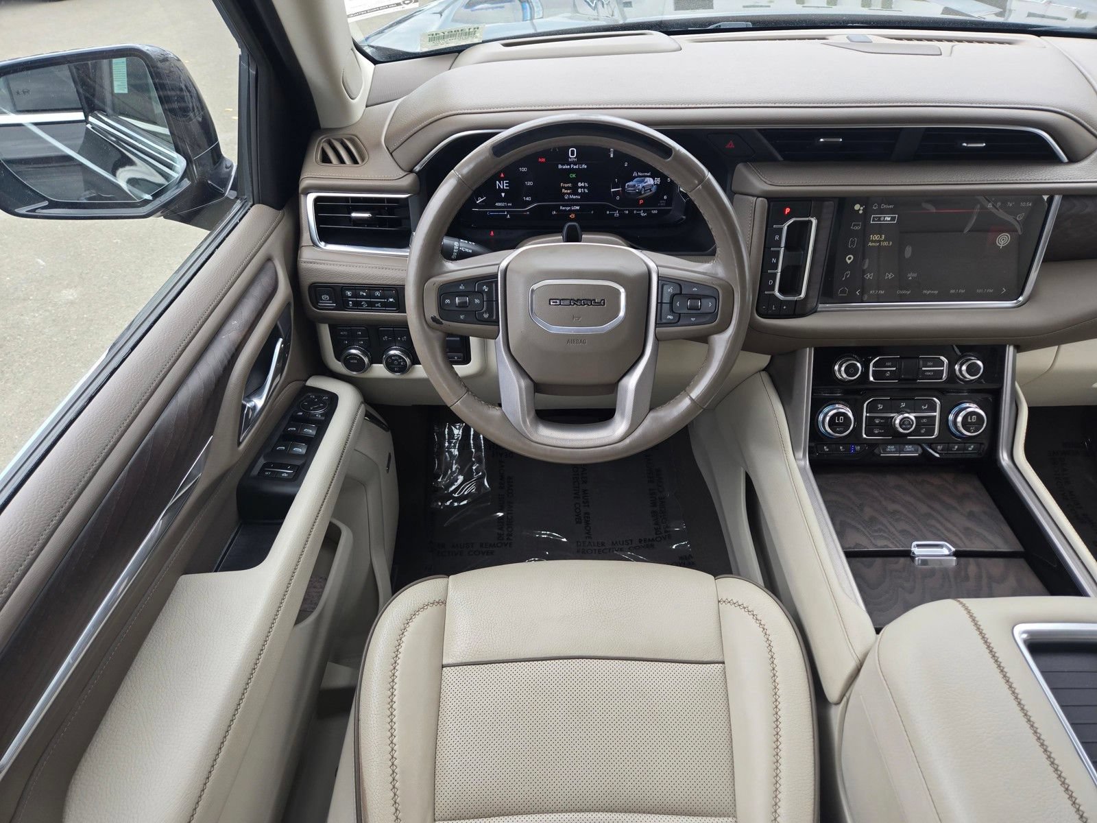 Used 2024 GMC Yukon XL Denali w/ Advanced Technology Package AWD/4WD image 18