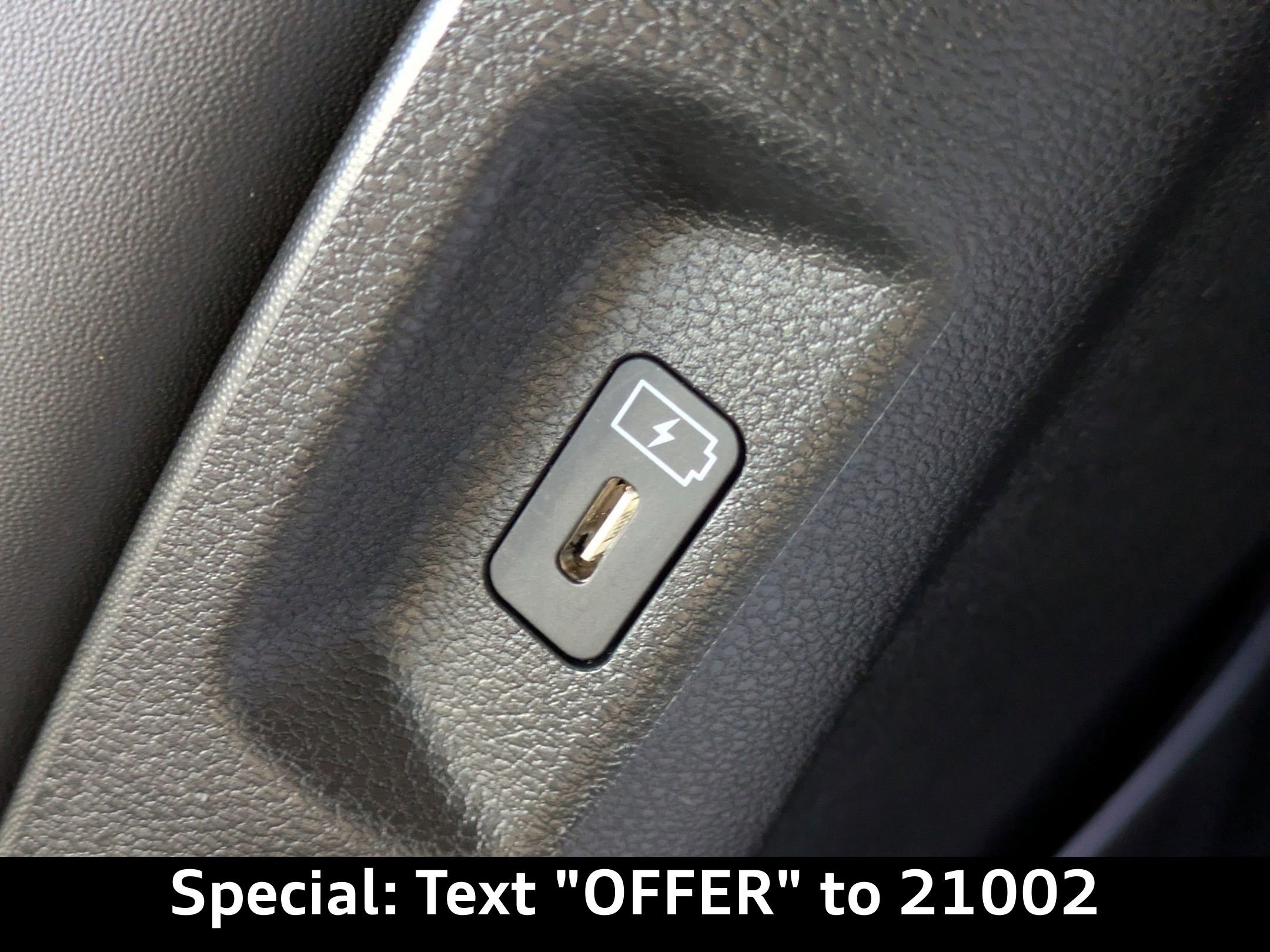 Used 2025 Hyundai Santa Fe XRT image 17