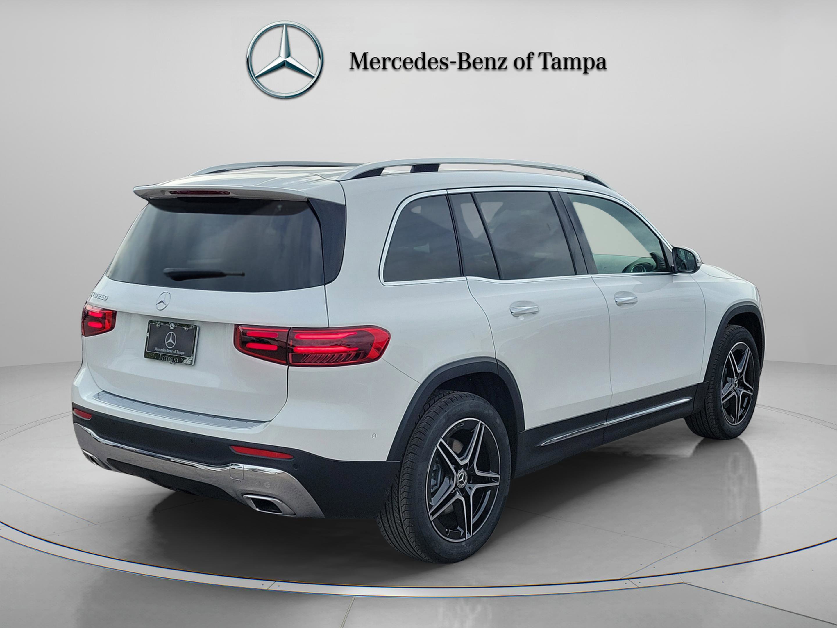 Certified 2026 Mercedes-Benz GLB 250 GLB 250 image 4