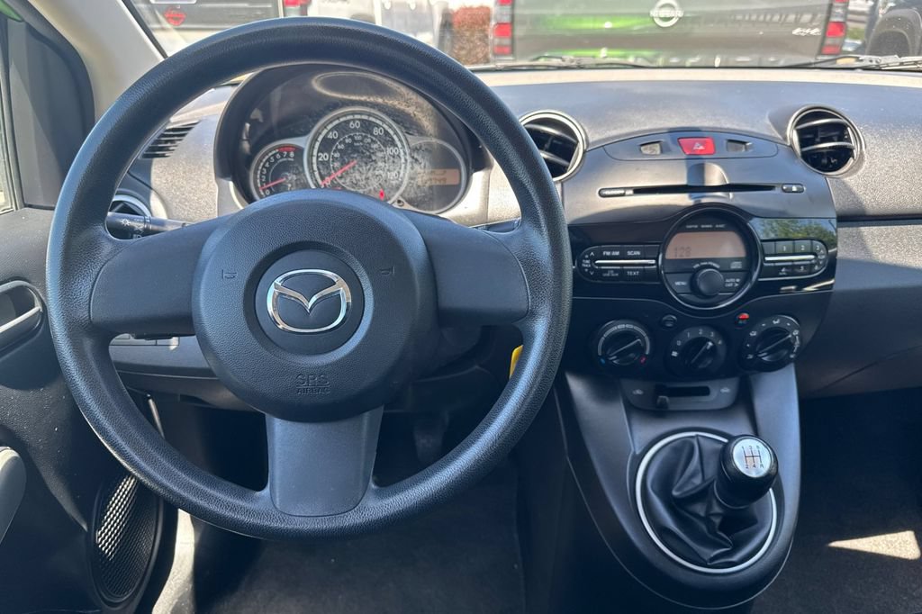 Used 2013 MAZDA MAZDA2 Sport FWD image 14