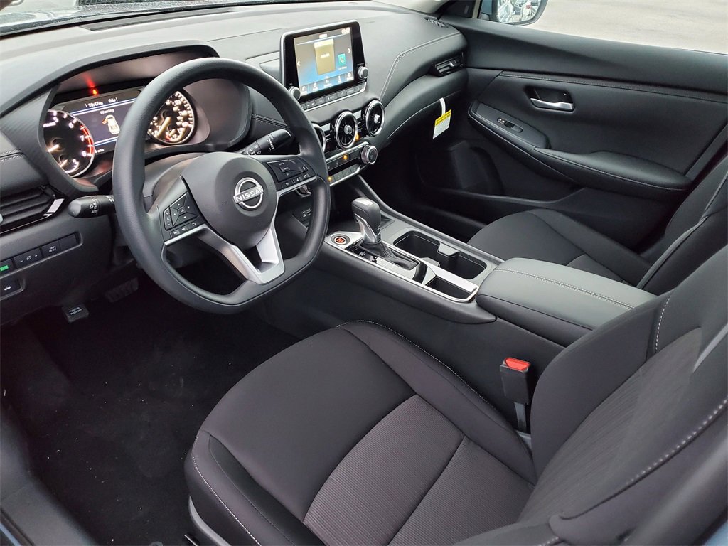 New 2025 Nissan Sentra SV w/ All-Weather Package image 7