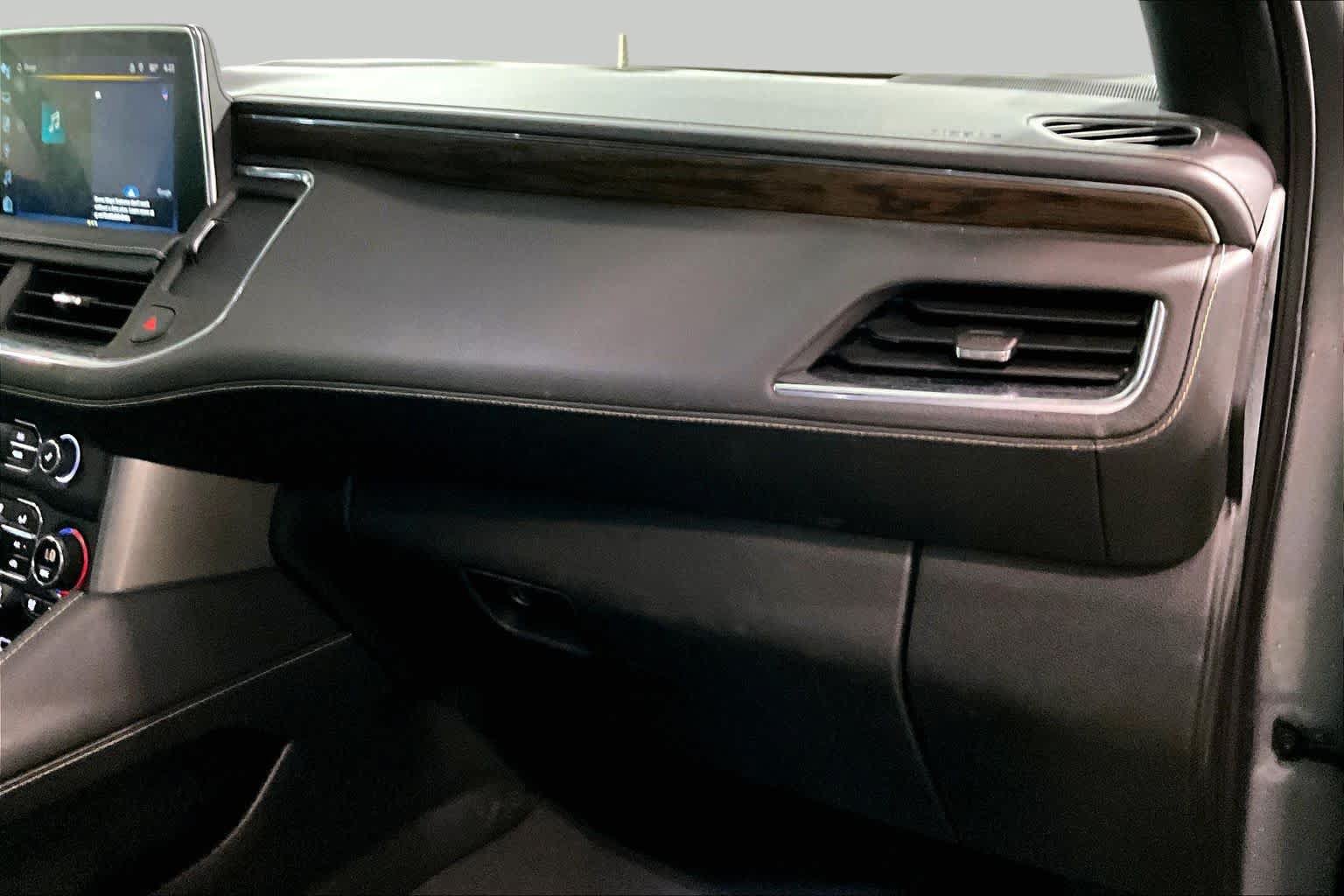 Used 2023 Chevrolet Tahoe Premier AWD/4WD image 18