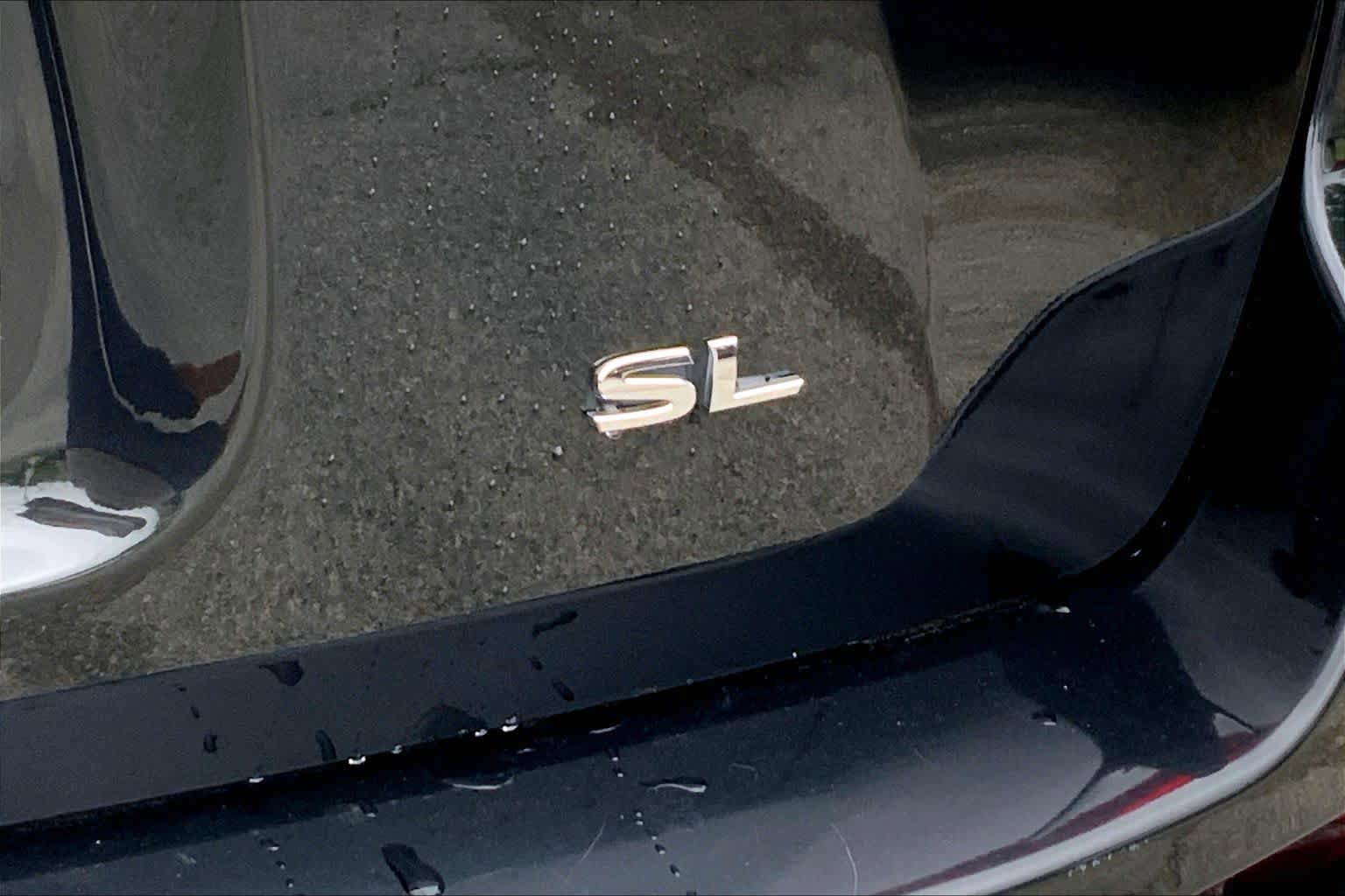 Used 2019 Nissan Pathfinder SL image 10