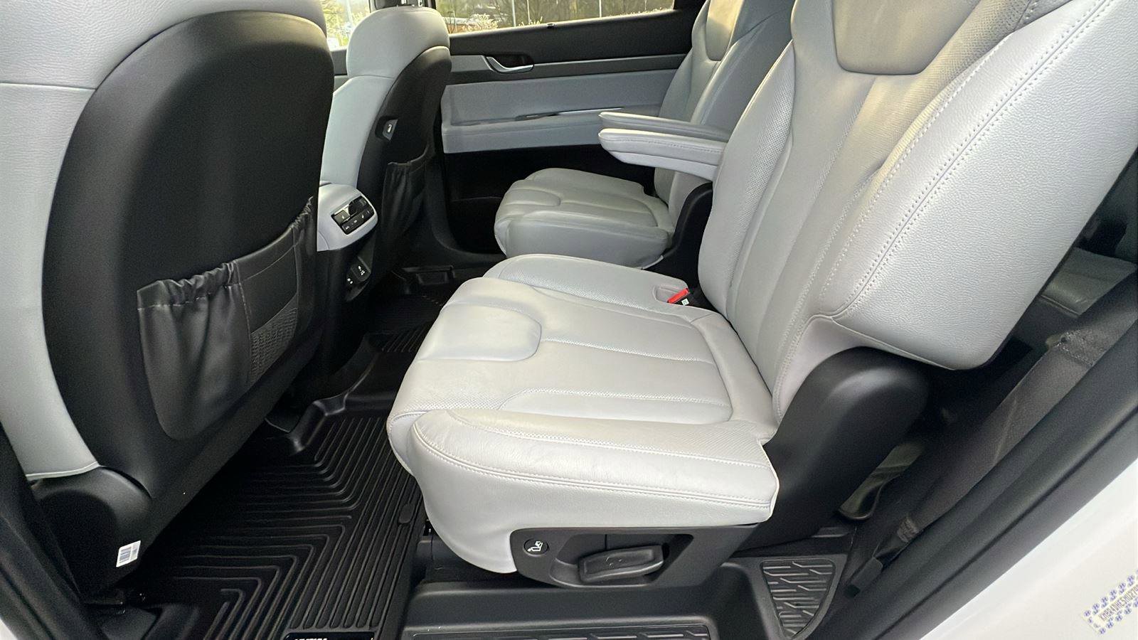 Used 2021 Hyundai Palisade SEL w/ Premium Package image 20