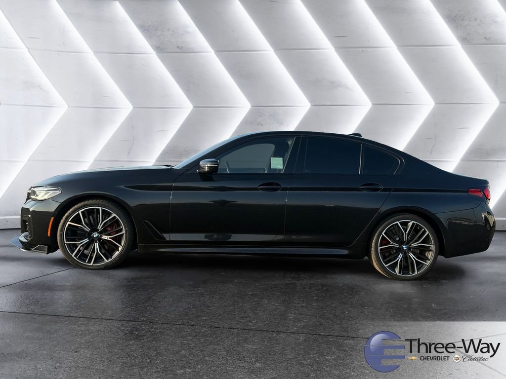 Used 2022 BMW 540i w/ M Sport Package image 2