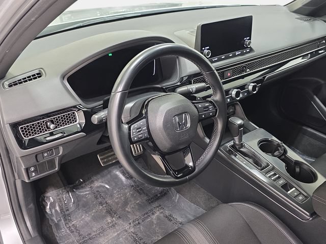 Used 2023 Honda Civic Sport image 16
