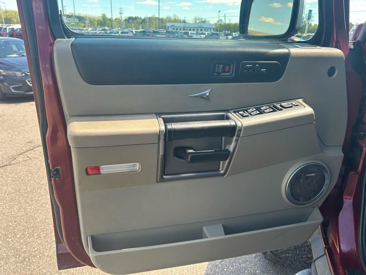 Used 2003 HUMMER H2 w/ Preferred Equipment Group AWD/4WD image 14