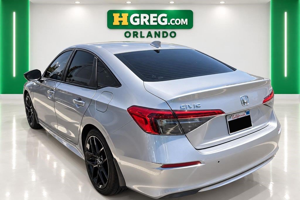 Used 2023 Honda Civic Sport image 2