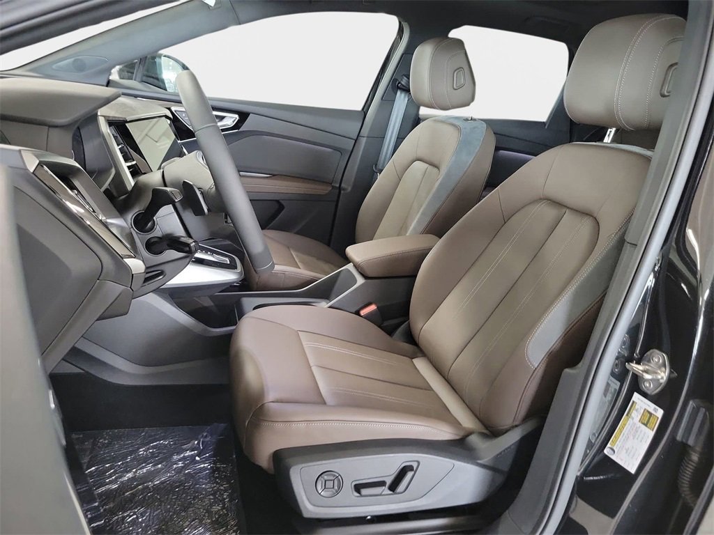New 2026 Audi Q4 e-tron Premium image 11