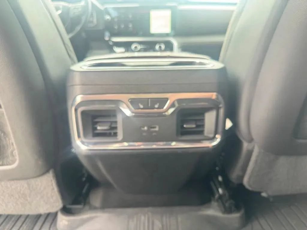 Used 2022 GMC Sierra 1500 Denali Ultimate AWD/4WD image 21