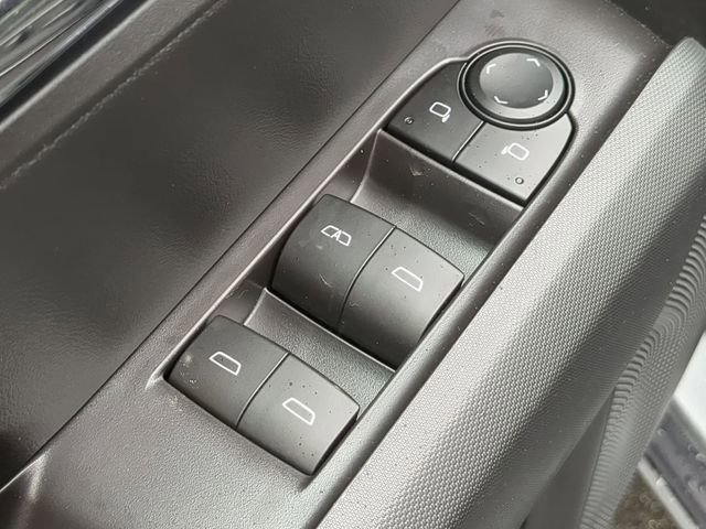 New 2026 GMC Canyon Elevation w/ Convenience Package RWD image 22