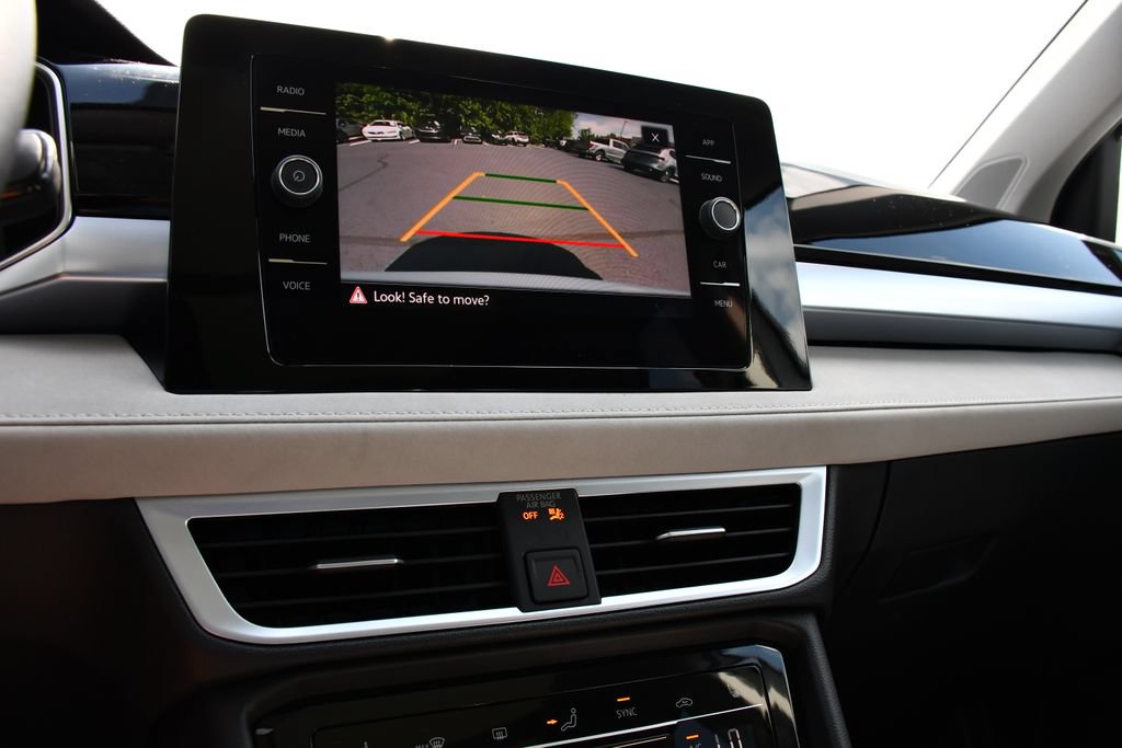 New 2026 Volkswagen Taos SE AWD/4WD image 16