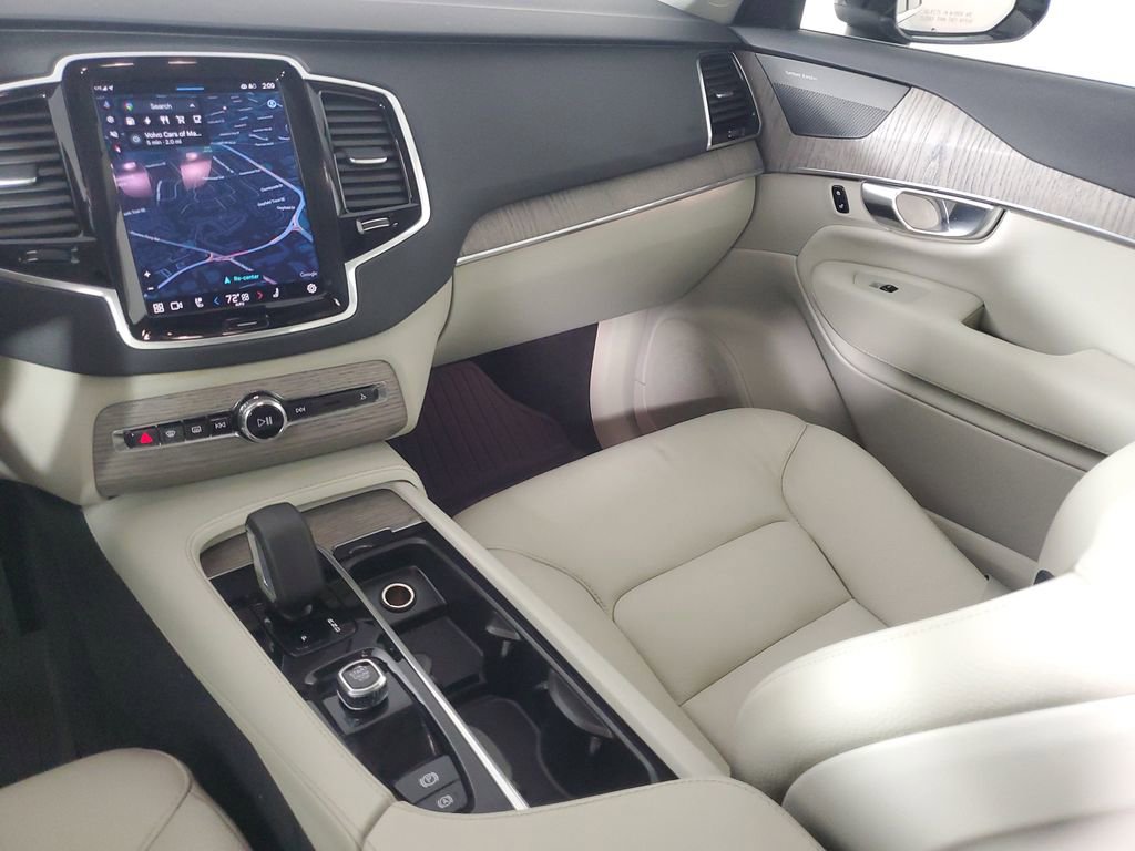 Certified 2024 Volvo XC90 T8 Plus w/ Protection Package image 21