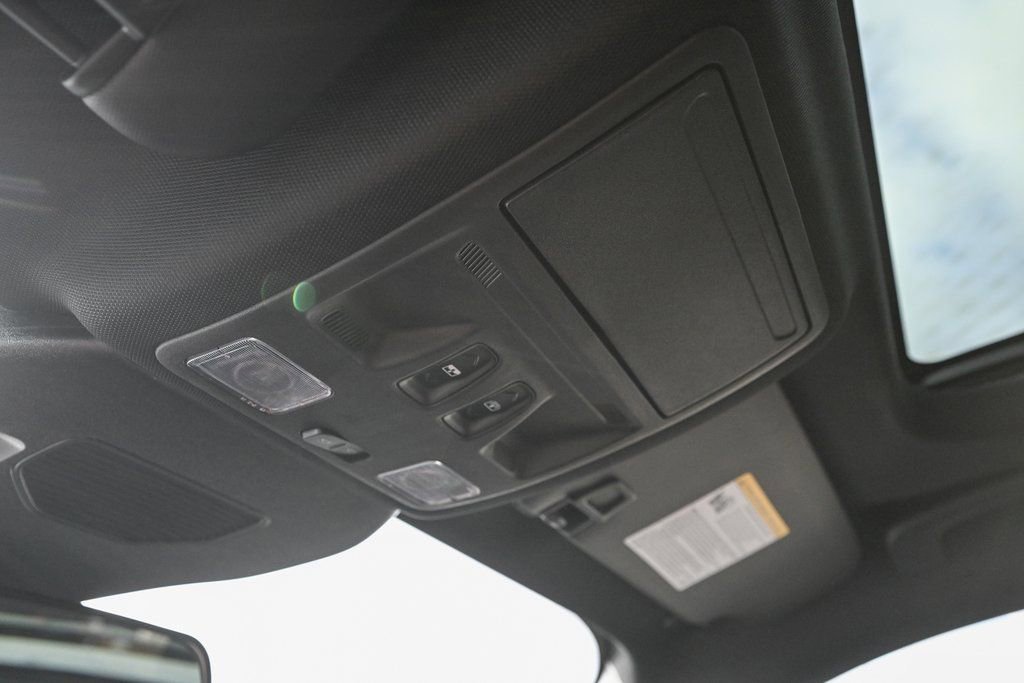 New 2026 Ford Escape ST-Line Select w/ Equipment Group 401A image 34