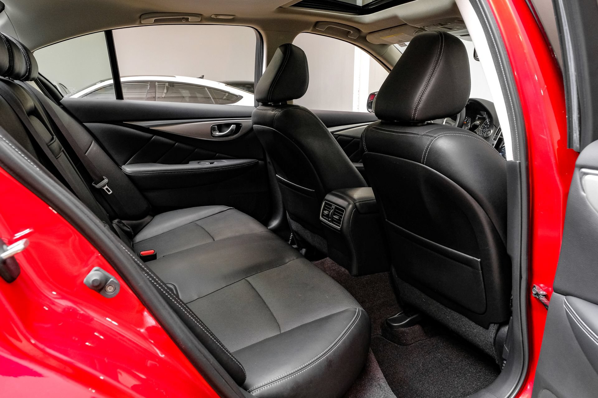 Used 2023 INFINITI Q50 Luxe AWD/4WD image 36