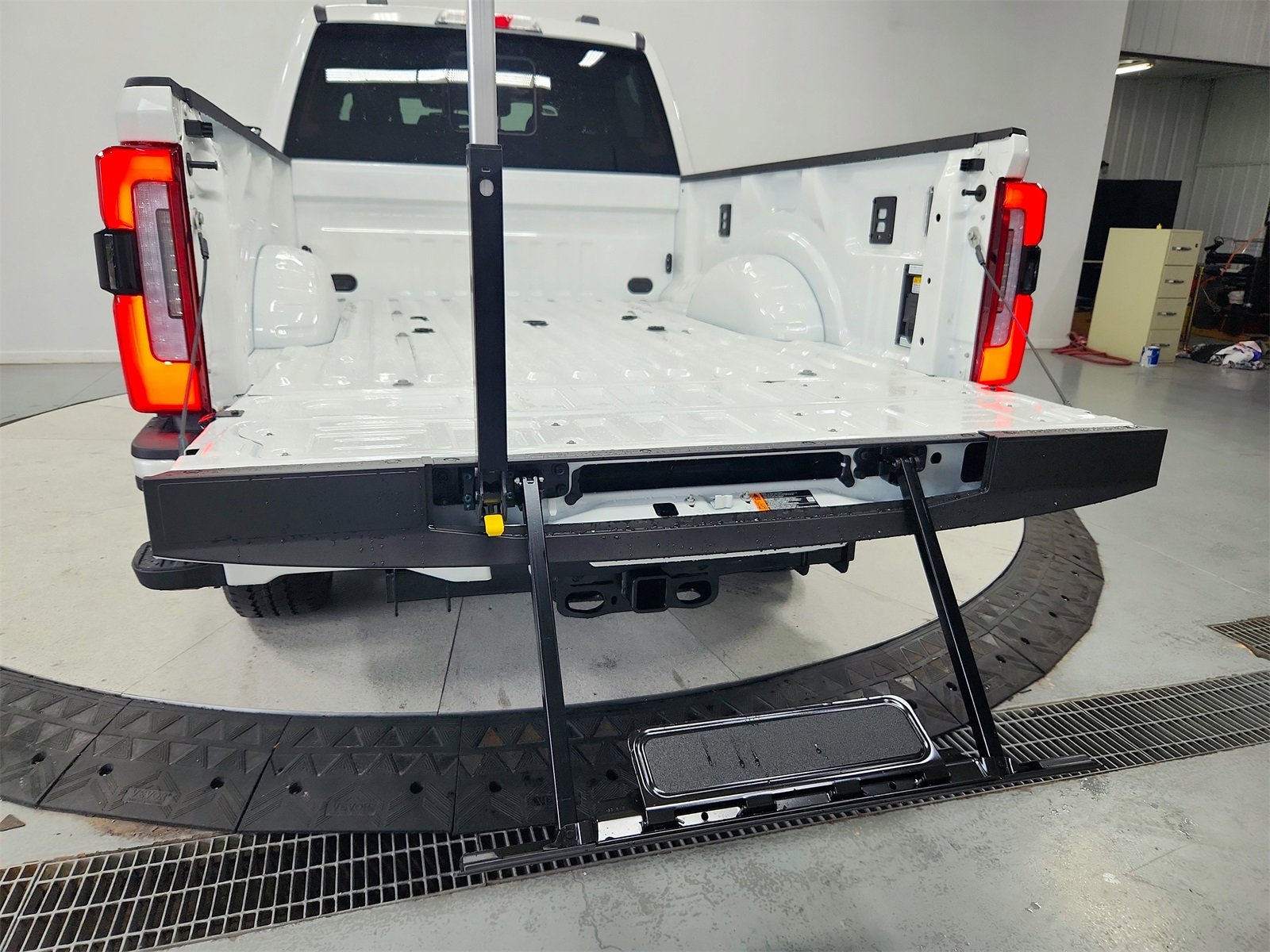New 2026 Ford F350 Platinum image 52