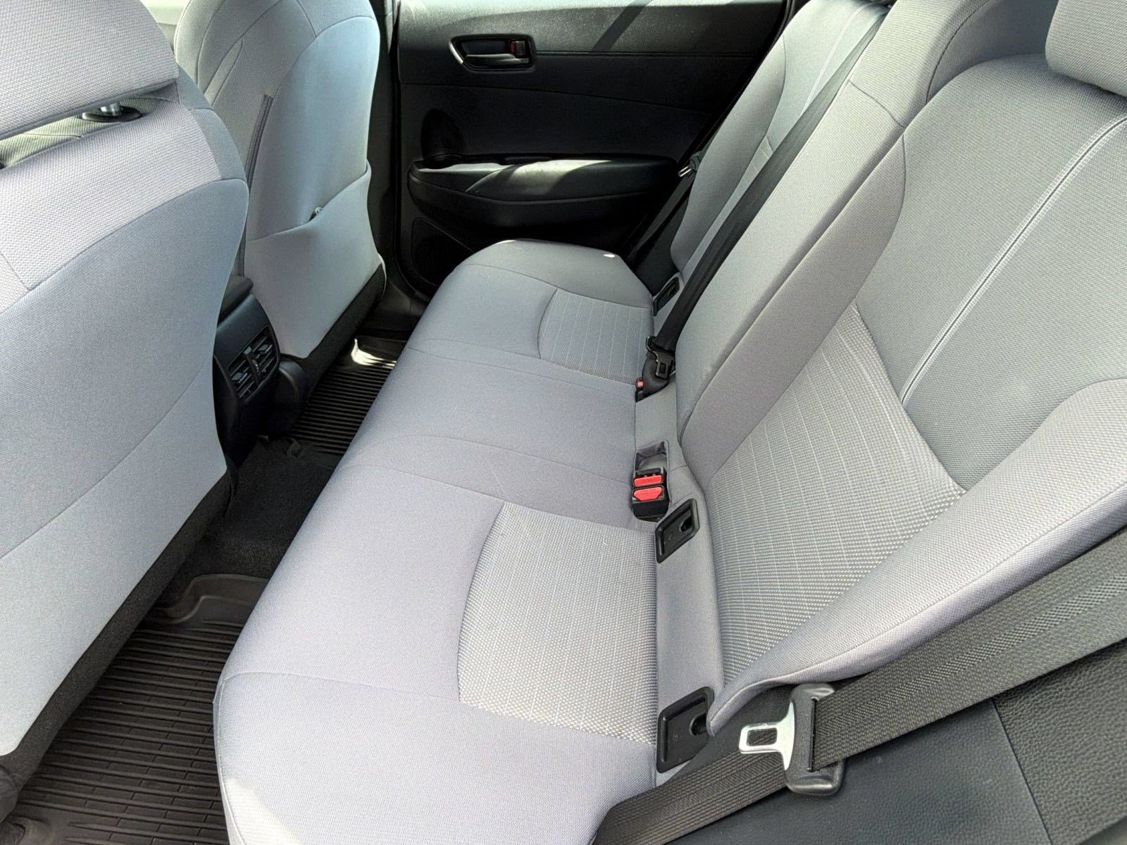 Used 2023 Toyota Corolla Cross AWD Hybrid image 27