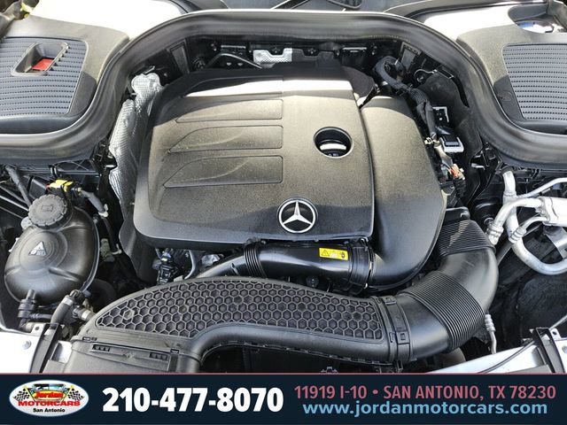 Used 2021 Mercedes-Benz GLC 300 image 34