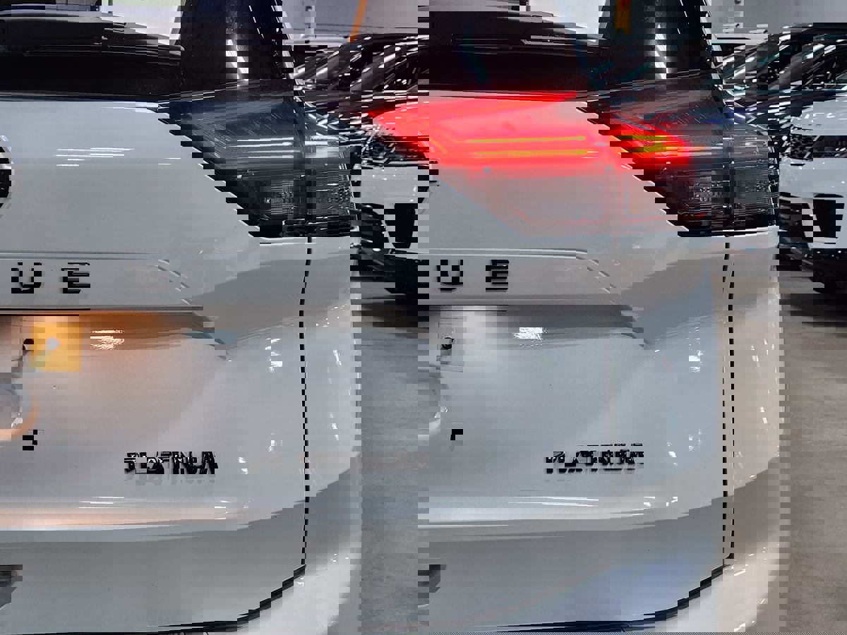 Used 2024 Nissan Rogue Platinum w/ Platinum Premium Package image 22