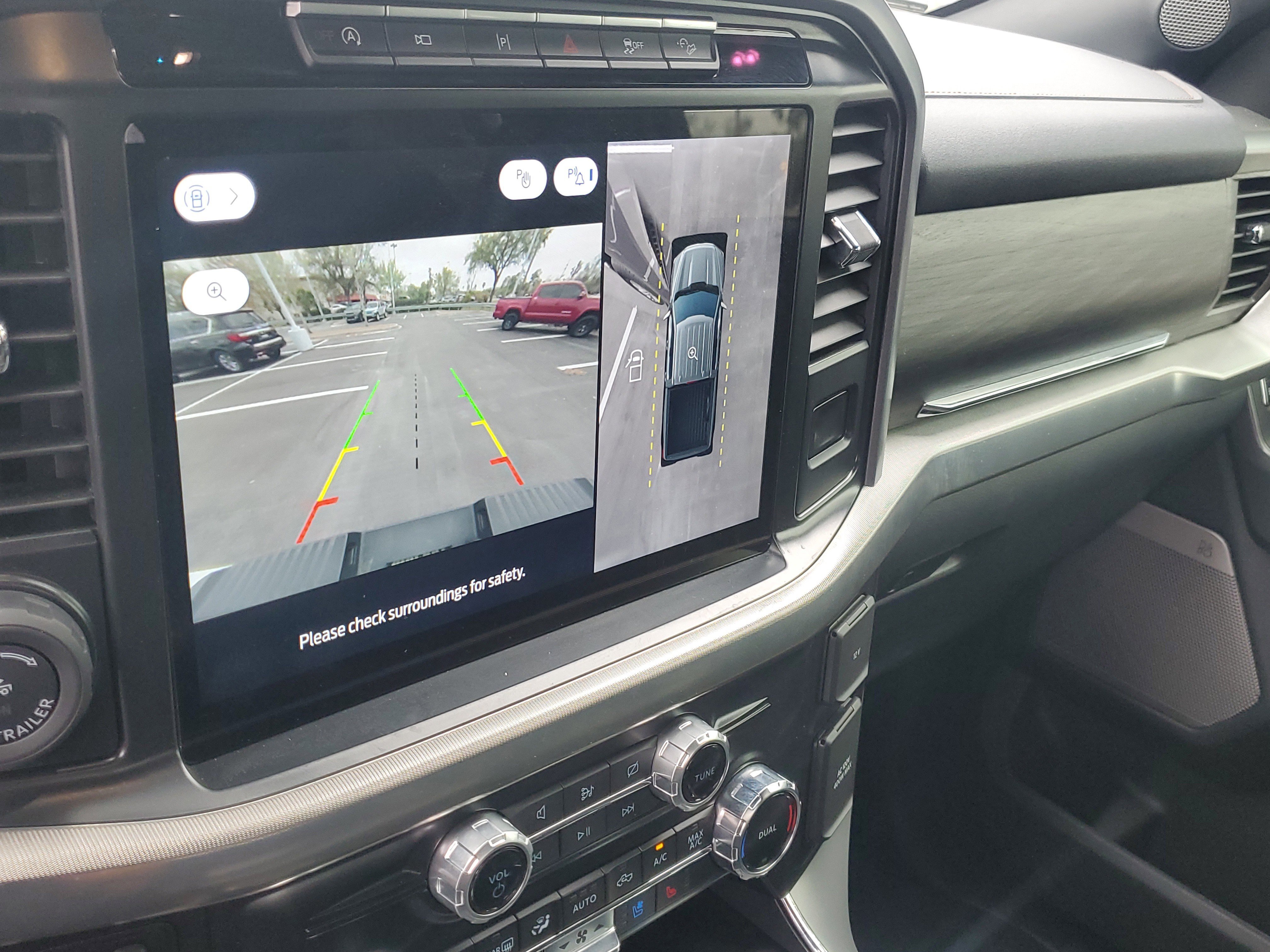 Used 2024 Ford F150 Lariat w/ FX4 Off-Road Package image 54