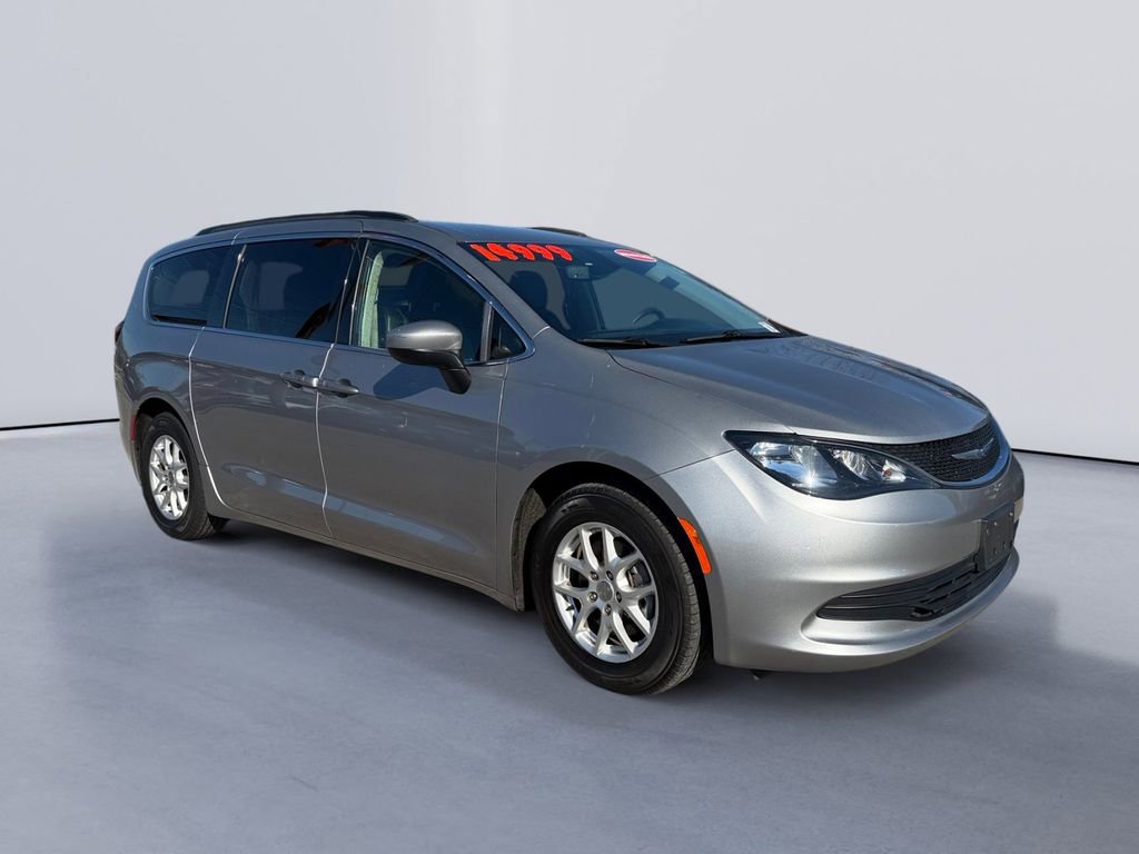 Used 2020 Chrysler Voyager Lxi