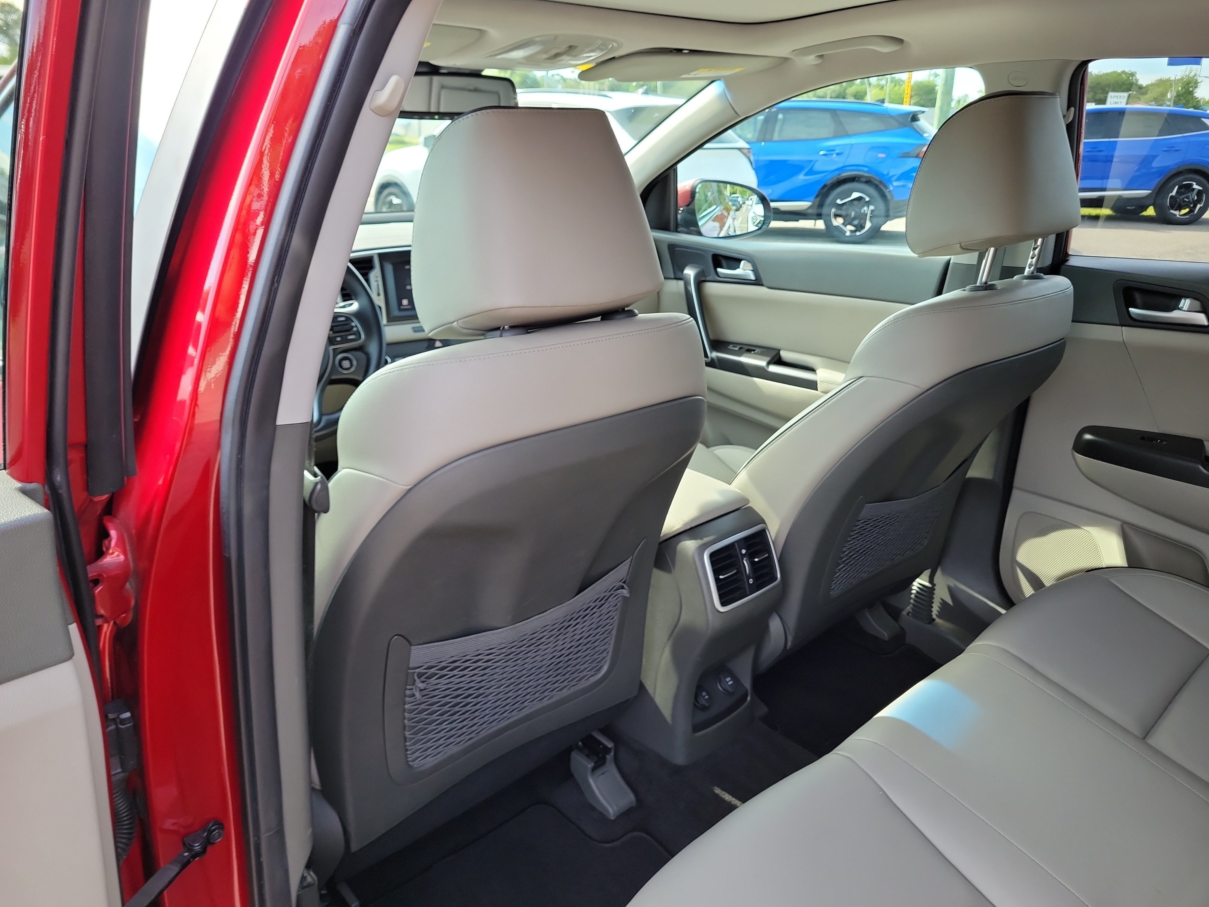 Used 2017 Kia Sportage EX w/ EX Premium Package FWD image 16