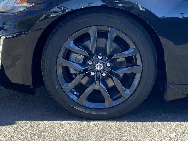 Used 2018 Nissan 370Z Touring image 24