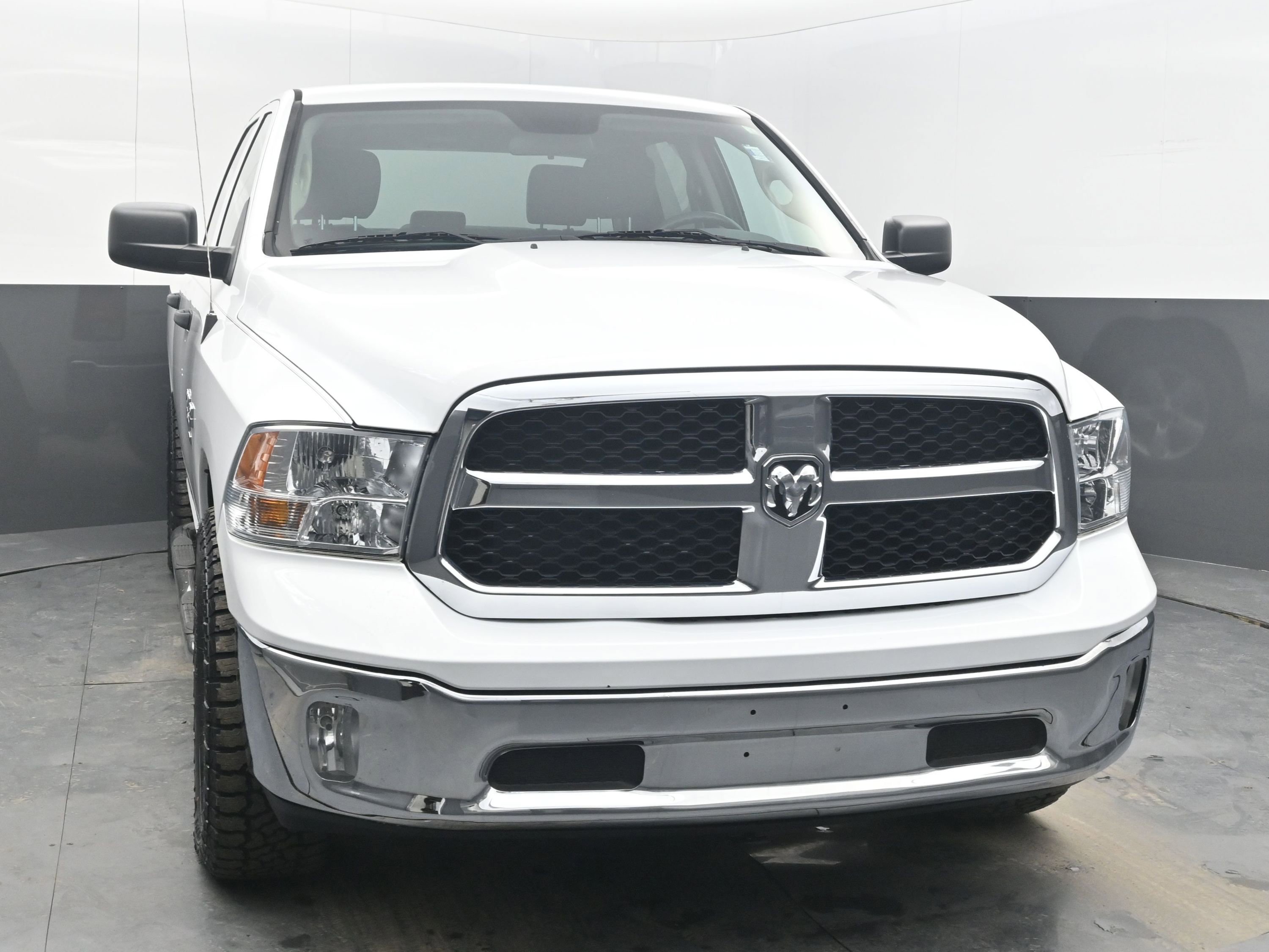 Used 2020 RAM 1500 Tradesman w/ Tradesman SXT Package image 2